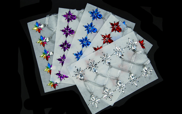 NEWS_DUNGEONSTORE_LIGHTNING LACES